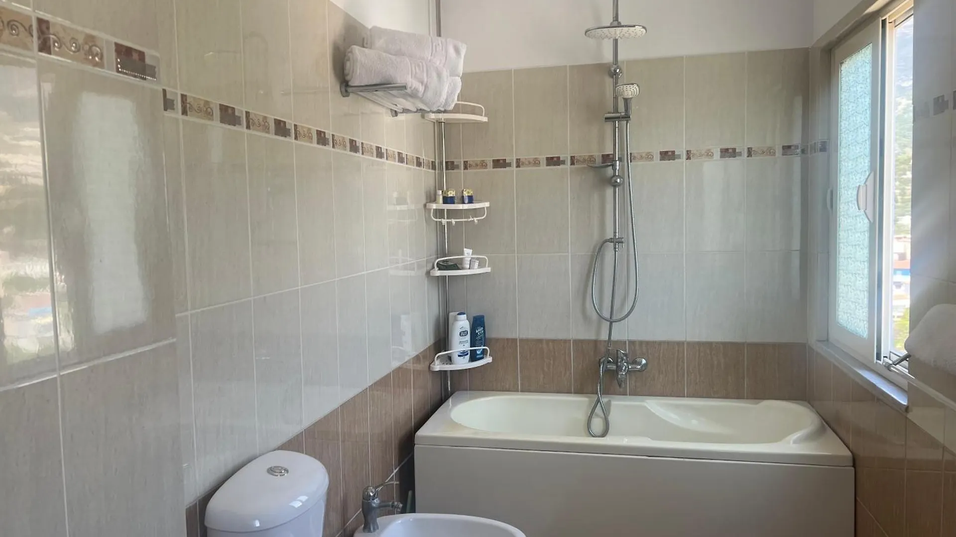 Sea View Apartment, Himara Албания