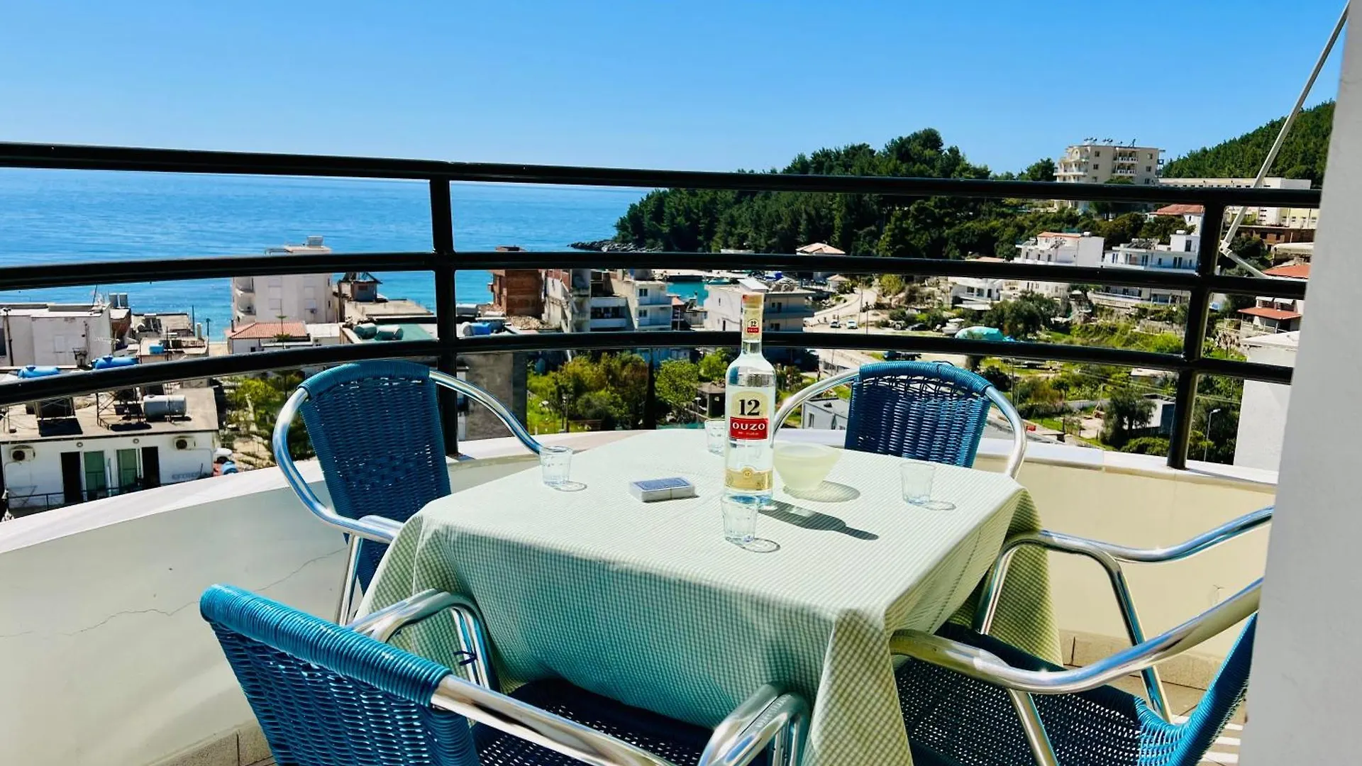 Sea View Apartment, Himara Апартаменты Химара